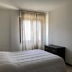 Residenziale Con Posto Auto Privato Appartamento